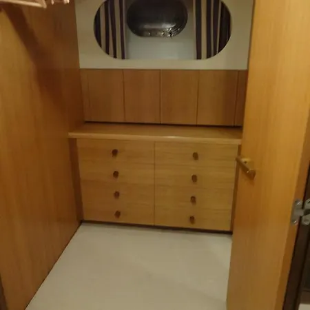 Bateau-hôtel Yacht Ipsum Saint-Tropez